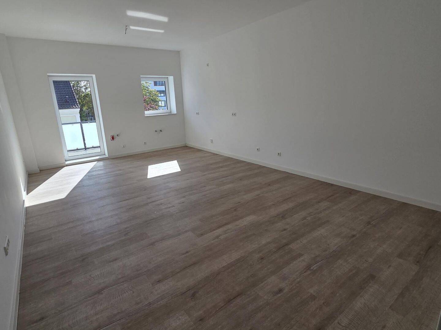 Erstbezug nach Kernsanierung: 3-Zimmer-Wohnung in Moers-Zentrum, 47441 Moers
