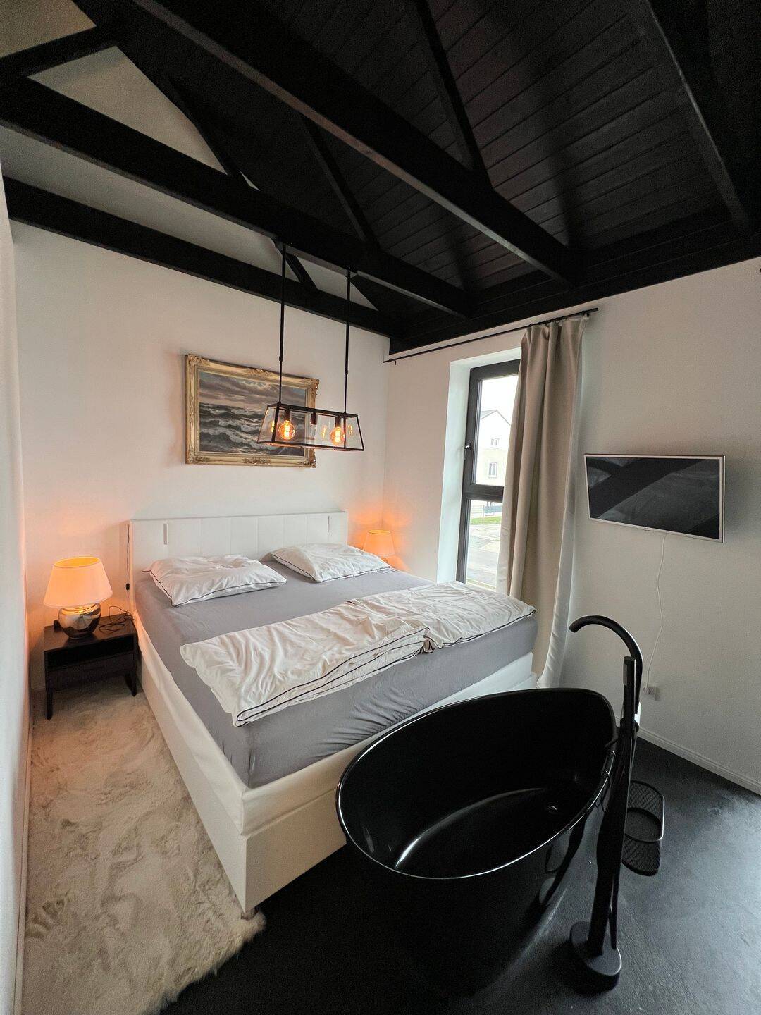 Hochwertig möblierte 2-Zimmer-Wohnung in Berlin-Treptow-Köpenick – 42 m², 12524 Berlin (Treptow-Köpenick Altglienicke Kleingartenanlage Falkenbrunn 1)