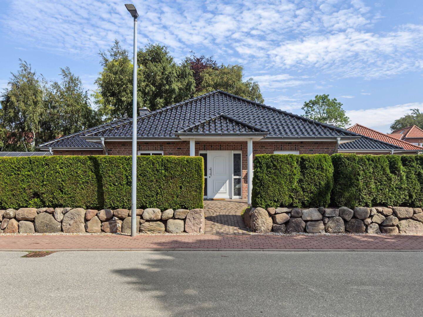 Zwei Bungalows auf einem großzügigen Grundstück – Wohnen und Vermieten perfekt kombiniert, 23769 Fehmarn