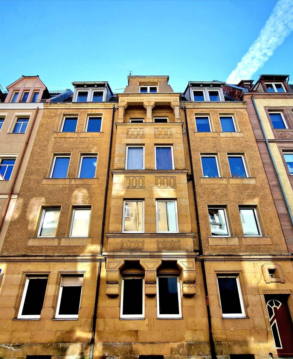 Großzügige 4 Zimmer Wohnungen mit großem Balkon im Nibelungenviertel – Erstbezug nach Sanierung!, 90461 Nürnberg