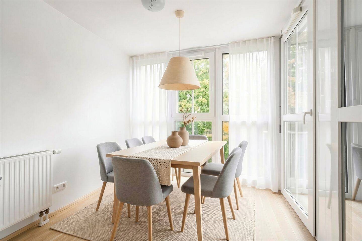 Helle Räume und Blick ins Grüne! Schön geschnittene 3-Zimmer-Wohnung mit 2 Balkonen, 85354 Freising