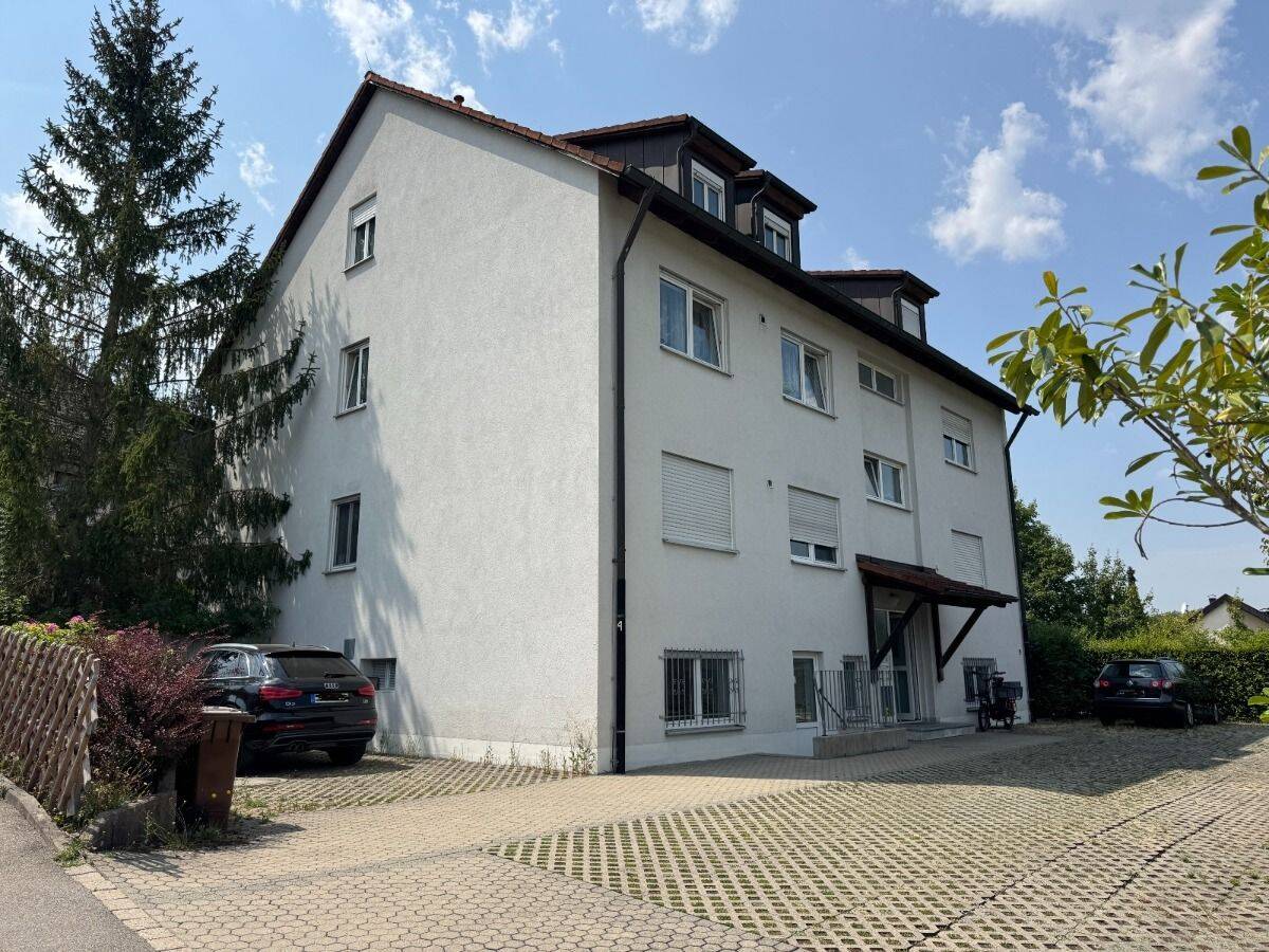 Gemütliche 3 Zimmer Dachgeschosswohnung in Ansbach/Schalkhausen zu vermieten., 91522 Ansbach