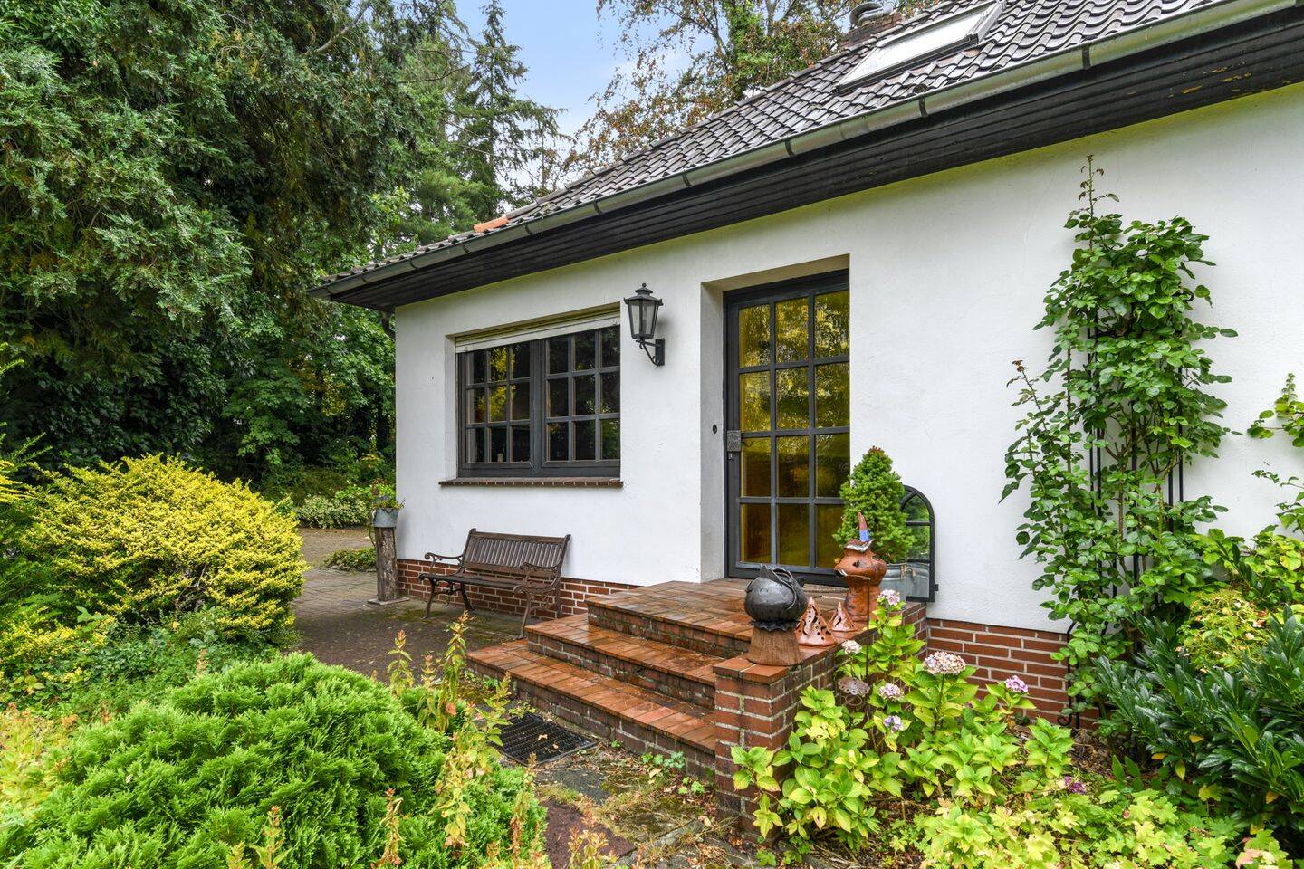 Grüne Oase: Großzügiger Bungalow auf 2.500 m² Grundstück, 29640 Schneverdingen