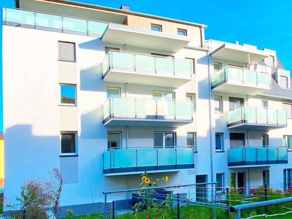 Exklusive 4-Zimmer-Neubauwohnung – 123m² mit Balkon, 2 Bäder, TG, 7745 Jena