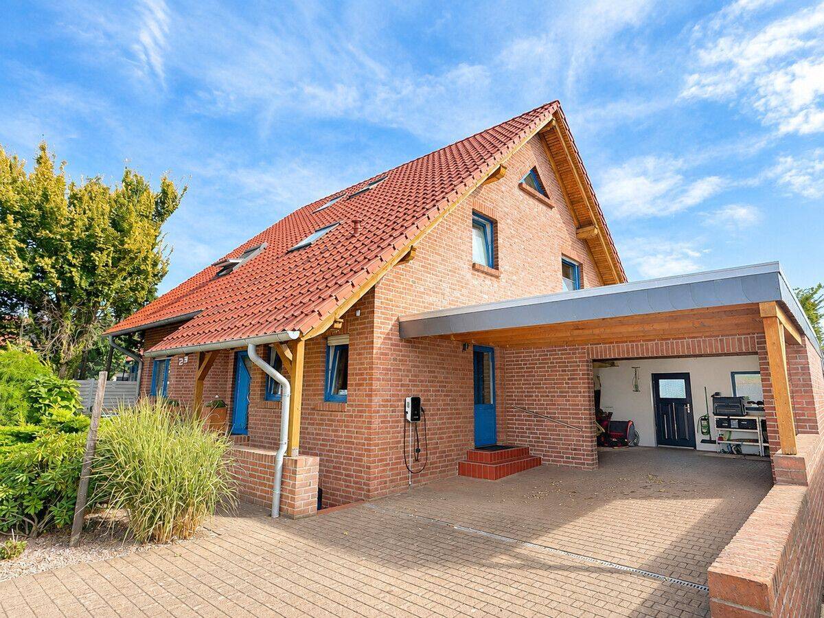 Neuwertiges, modernes EFH mit Keller, Carport und herrlichem Grundstück !, 38477 Jembke