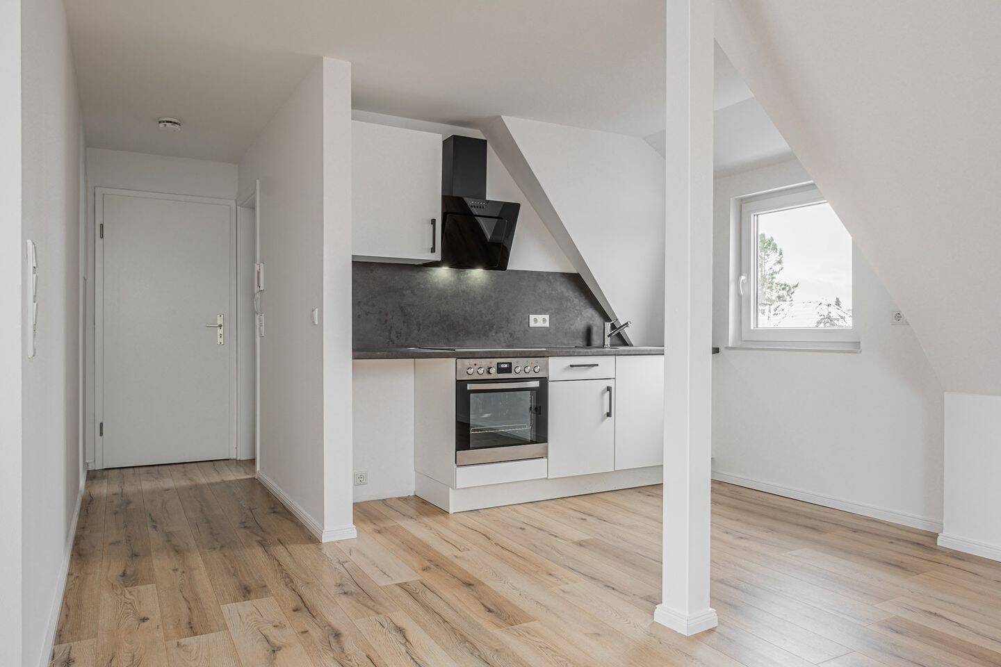 Modernisierte 1-Zimmer-Wohnung, inkl. Einbauküche und neuem Badezimmer auf Neubauniveau, 24768 Rendsburg