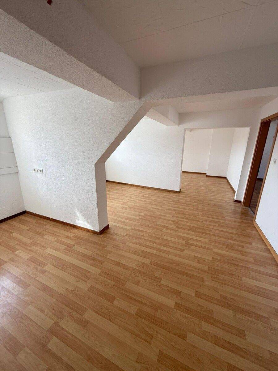 +++ Geräumige 3-Zimmer-Wohnung in ruhiger Lage+++, 66540 Neunkirchen