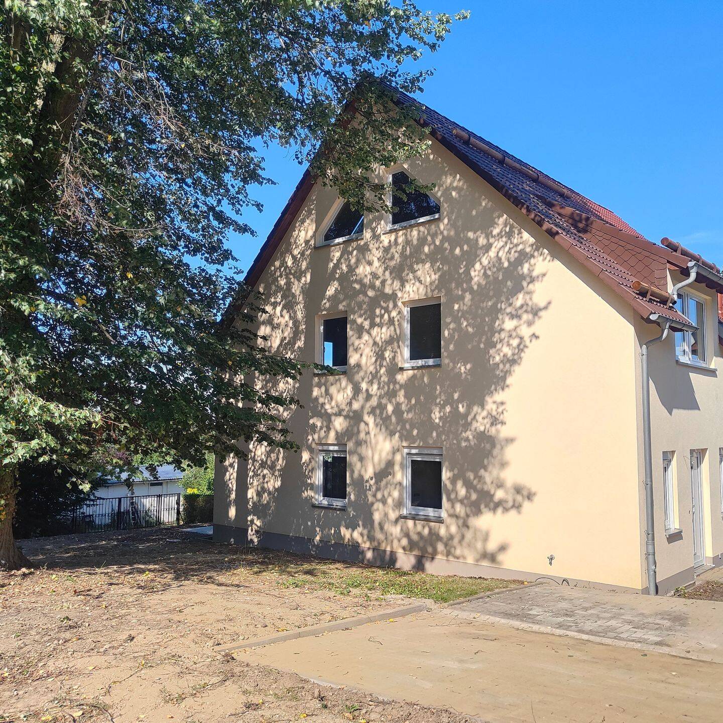 Erstbezug nach Komplettrenovierung: Traum-EFH in bester Lage, 9125 Chemnitz (Altchemnitz Bernsdorf Erfenschlag Harthau Reichenhain)