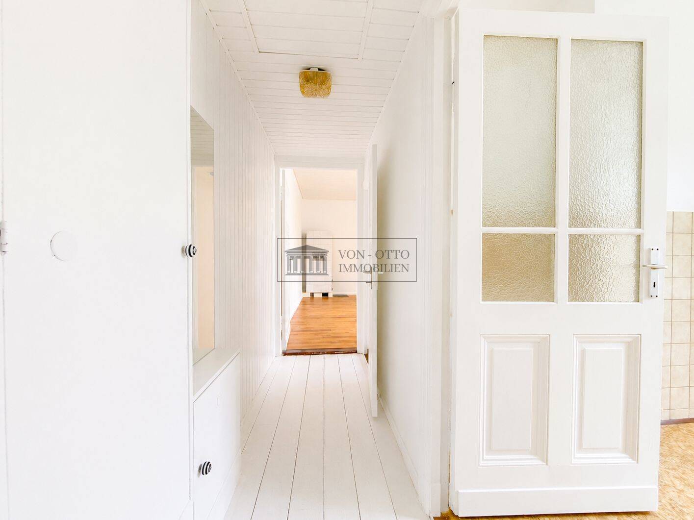 Steglitz: Charmante 1-Zimmer-Wohnung mit hohen Decken und Tageslichtbad, 12163 Berlin (Steglitz-Zehlendorf Friedenau Steglitz)