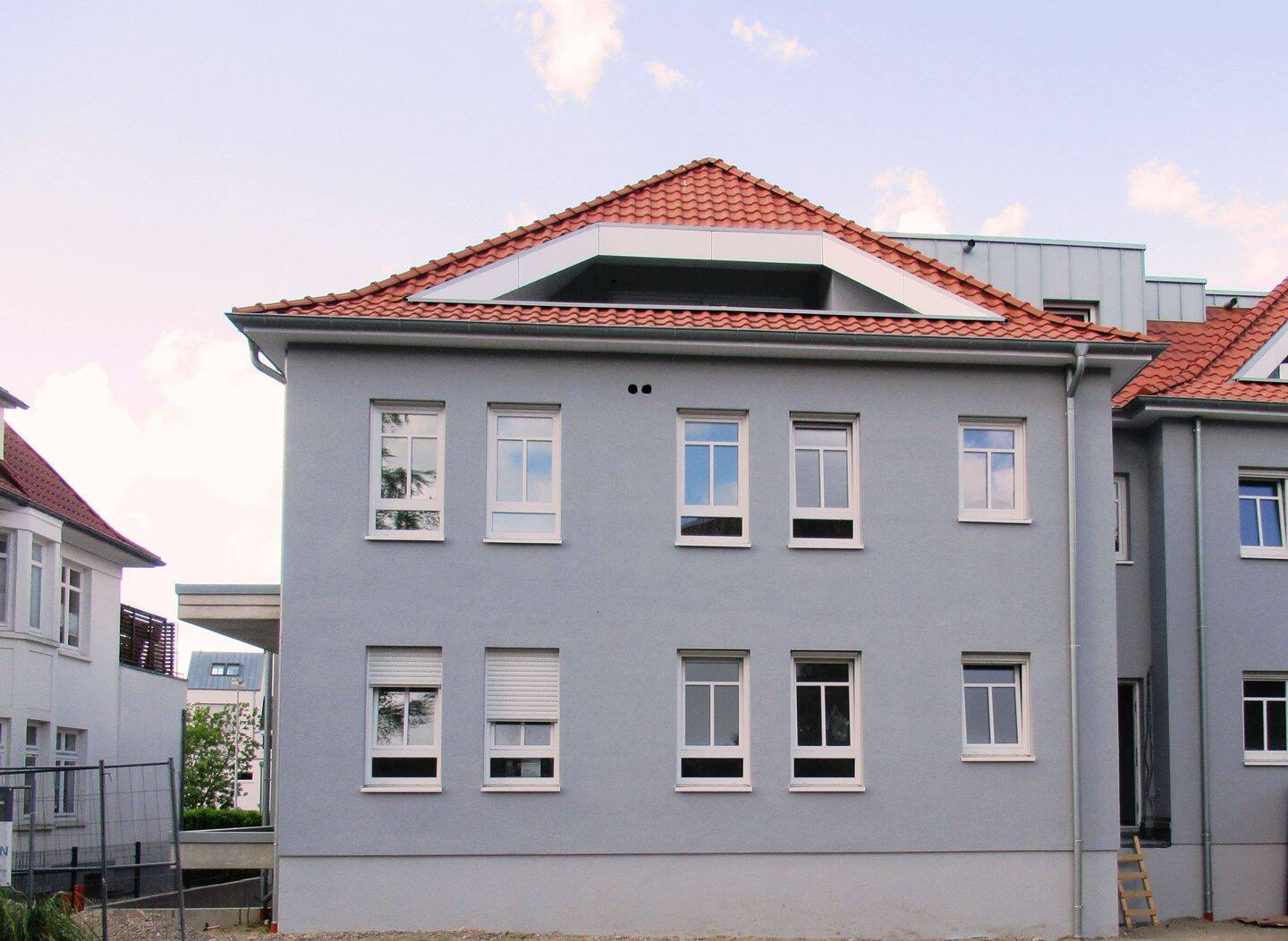 Attraktive Neubau-Penthousewohnung in der City mit heller Einbauküche und Fahrstuhl im Hause, 49661 Cloppenburg
