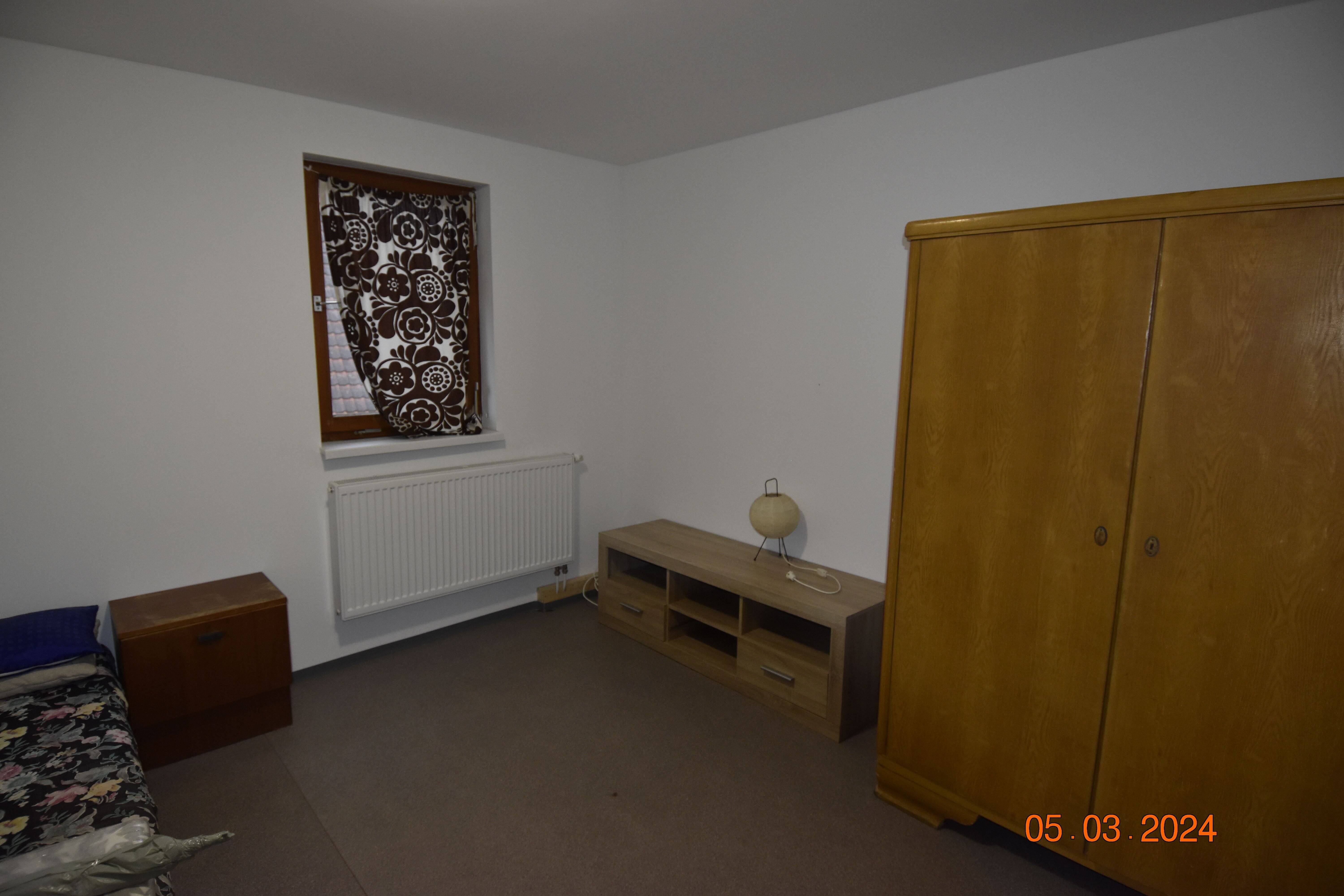 WG Zimmer ca. 15 m² besonders für Fernfahrer geeignet!!!, 91443 Scheinfeld