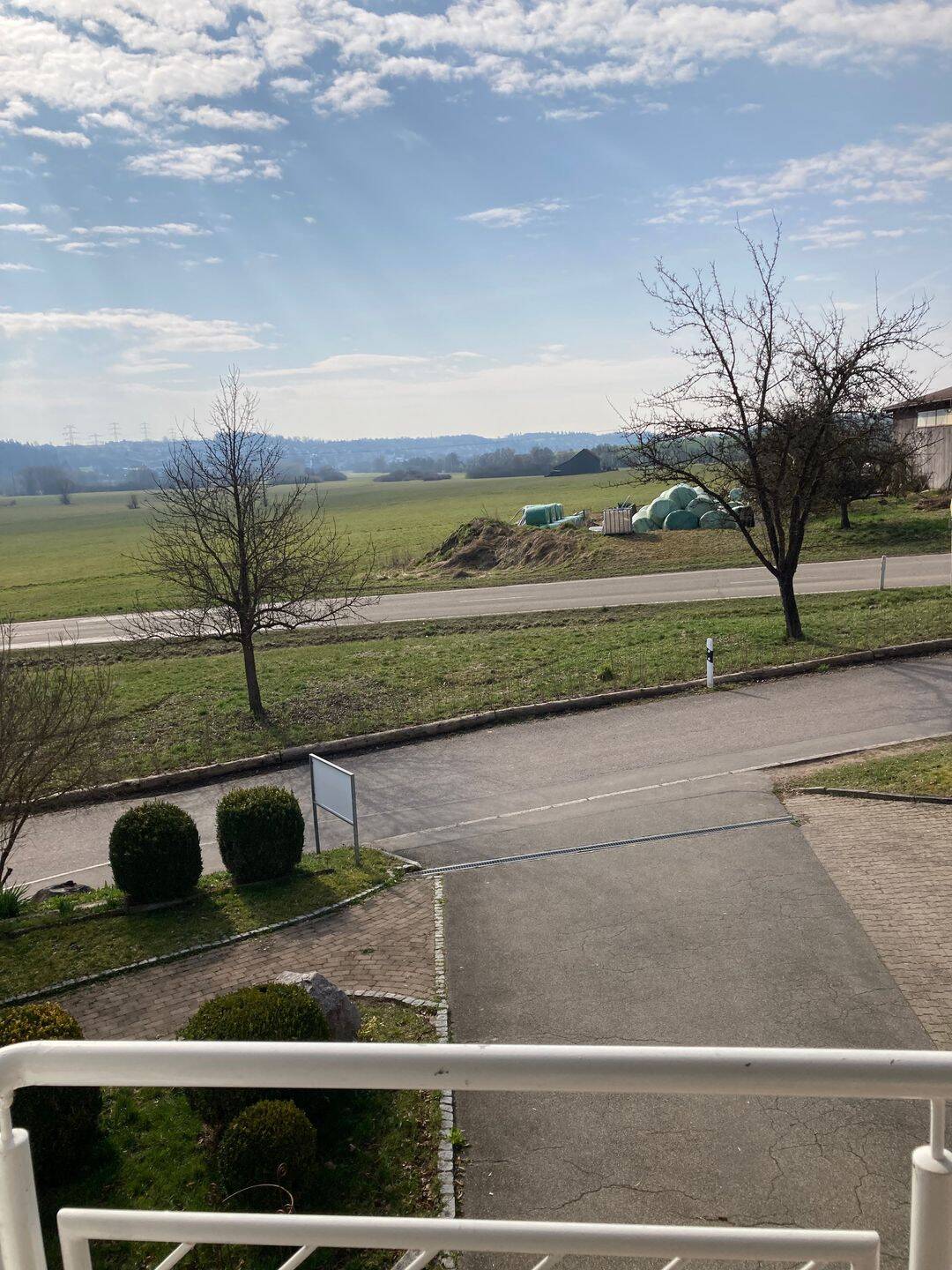VS-Rietheim, 2/3 Zi.Whg, 84,45 qm, Einbauküche, Terrasse u. Balkon, 78052 Villingen-Schwenningen