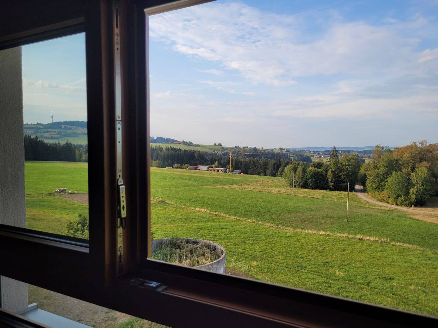 Helle 2-Zimmer-Neubauwohnung mit Balkon und tollem Ausblick in Buchenberg, 87474 Buchenberg