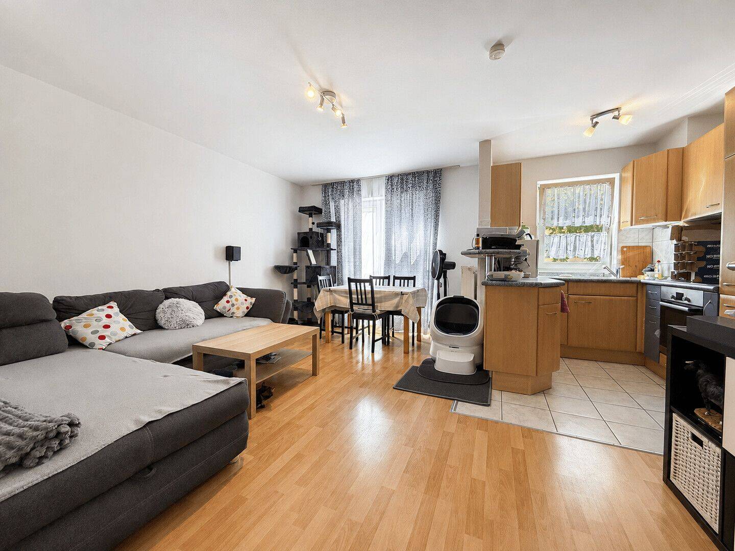 Fürth ~ Helle 2-Zi-Wohnung mit Balkon ~ TG Duplex-Parker ~ Aufzug ~ Kellerabteil uvm. ~ vermietet, 90763 Fürth (Südstadt Weikershof)