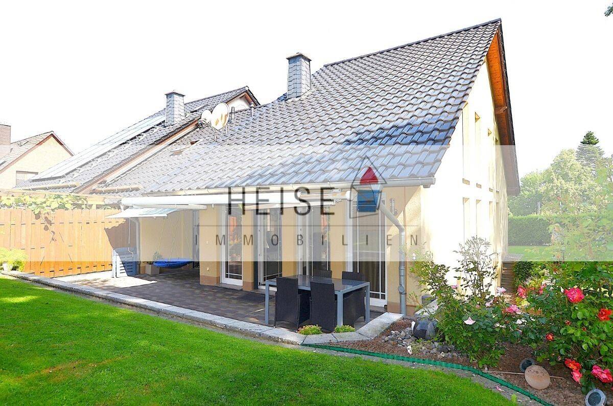 Doppelhaushälfte mit Garage in Top-Zustand & Energieklasse A+, 37603 Holzminden