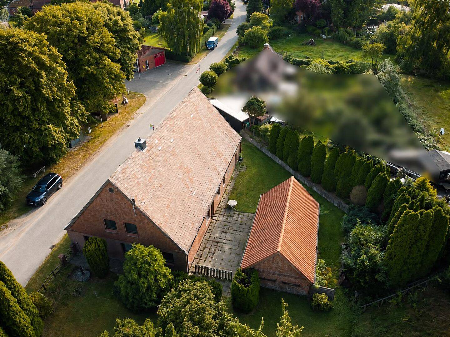 Vielseitig nutzbares Baugrundstück mit Bauernhaus, 23909 Giesensdorf
