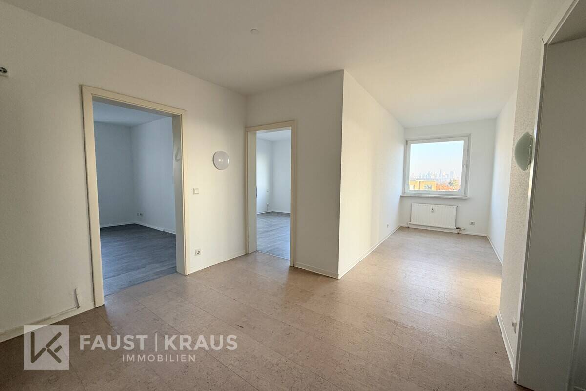 Skyline Fernblick! 3-Zimmer Eigentumswohnung mit besonderer Aussicht, 65936 Frankfurt am Main (Nied Sossenheim)