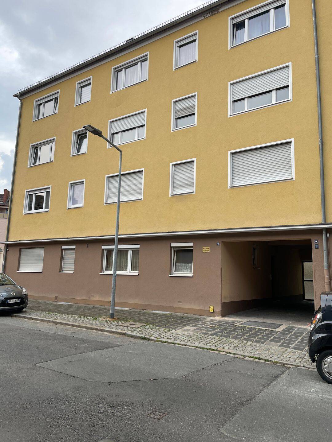 Zentral gelegene 2-Zimmer-Wohnung mit Potenzial günstig zu verkaufen, 90443 Nürnberg