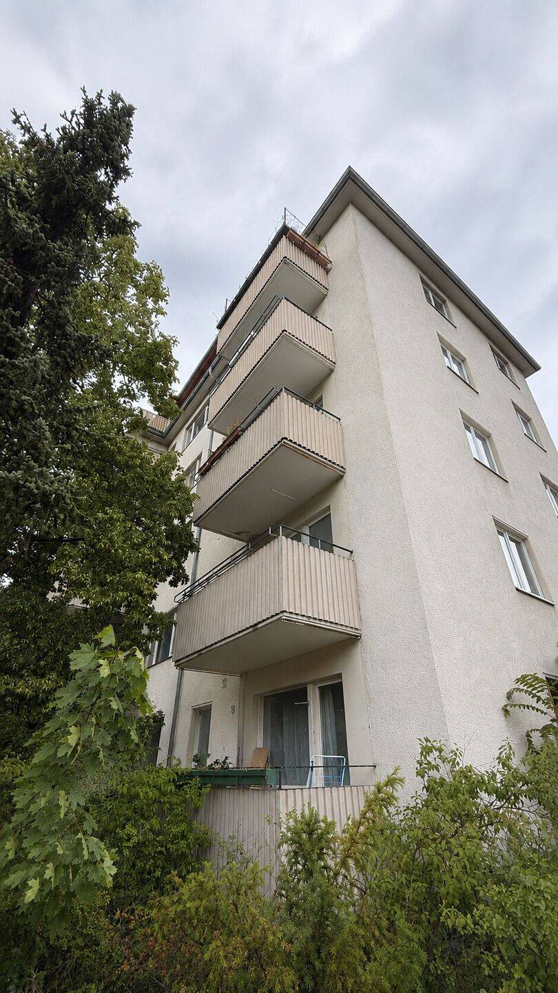 Berlin-Steglitz: Attraktive 2-Zimmer-Wohnung mit Balkon & Stellplatz!, 12169 Berlin (Steglitz-Zehlendorf Steglitz)