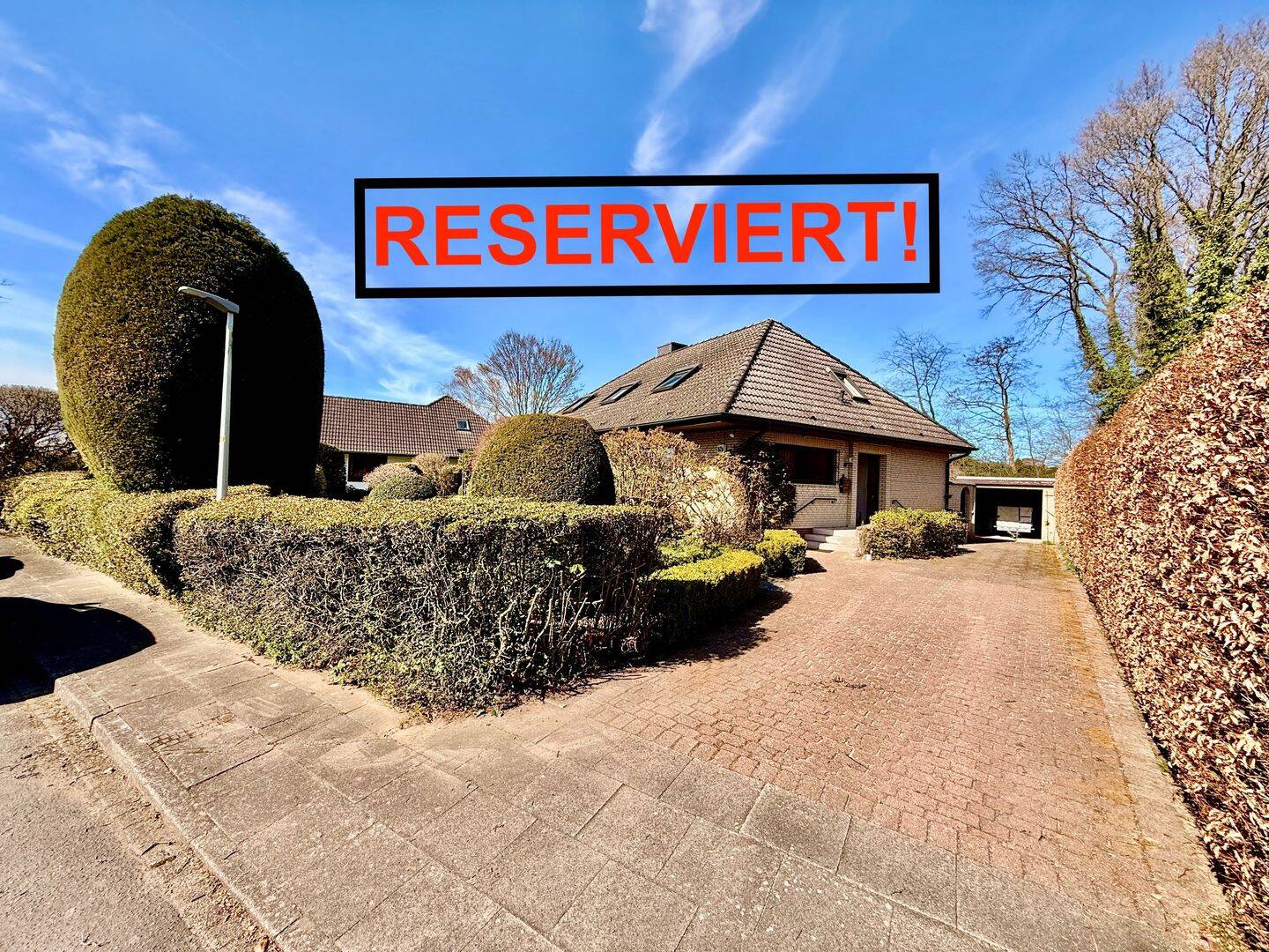 RESERVIERT! Sanierungsbedürftiges Einfamilienhaus in bester Lage von Halstenbek, 25469 Halstenbek