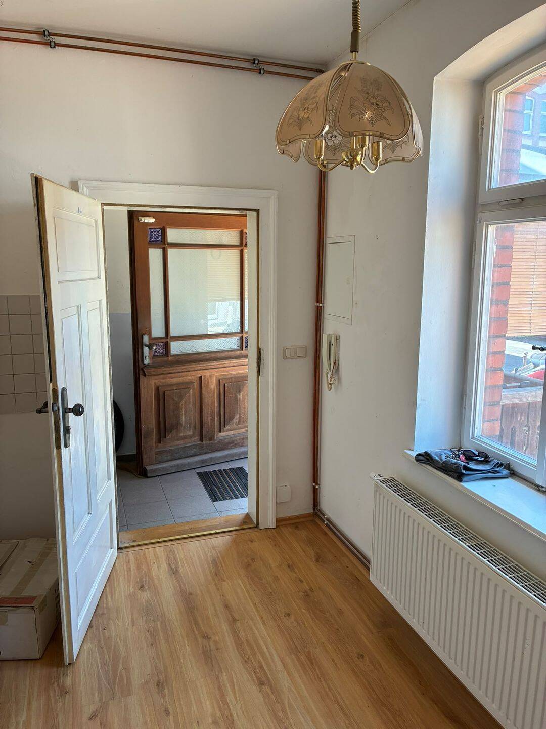 Einraumappartment mit Bad und Küche zu vermieten., 96515 Sonneberg