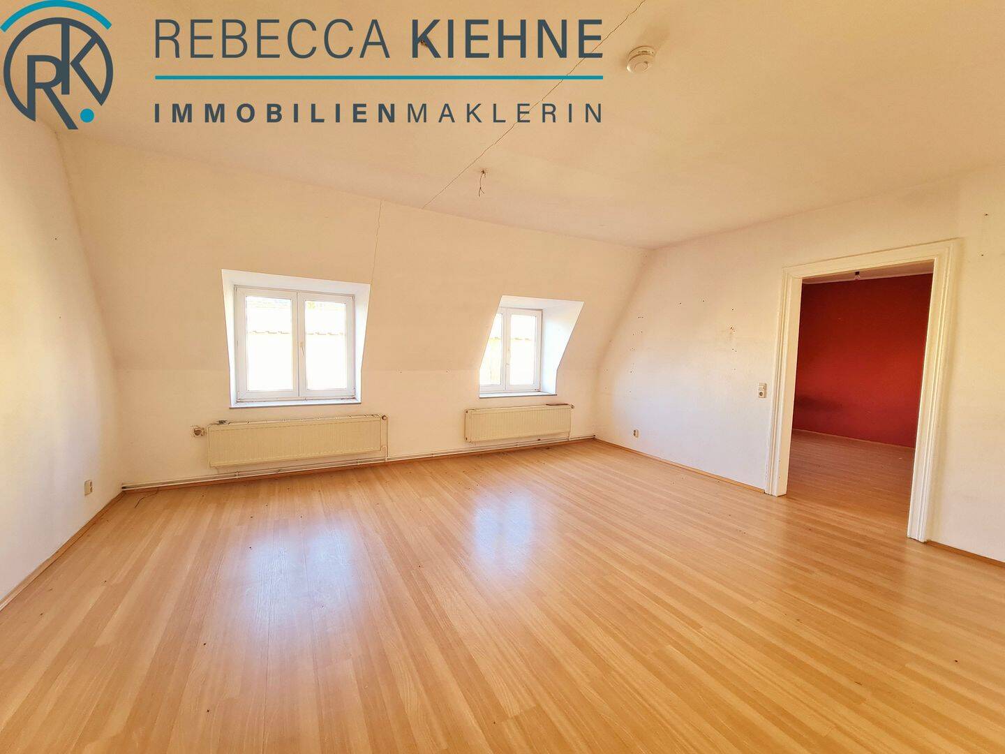 Familienfreundliche 3-Raum-Wohnung mit Tageslichtbad und Hobbyraum., 6114 Halle (Saale) (Am Wasserturm Giebichenstein Innenstadt Paulusviertel Trotha)