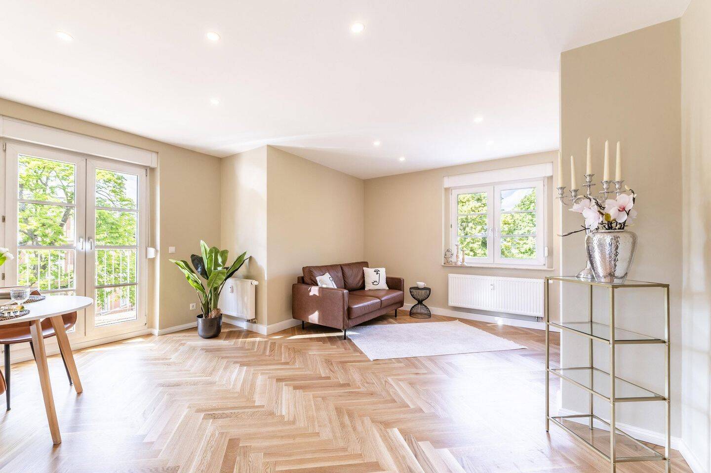 Luxus zum Einziehen | Kernsanierte Designerwohnung mit Balkon in Dresden Plauen, 1189 Dresden (Coschütz/Gittersee Kleinpestitz/Mockritz Naußlitz Plauen Räcknitz/Zschertnitz)