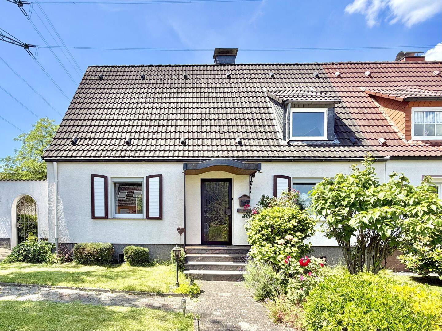 Der Traum vom eigenen Haus wird wahr in Weitmar, 44795 Bochum (Weitmar Wiemelhausen)