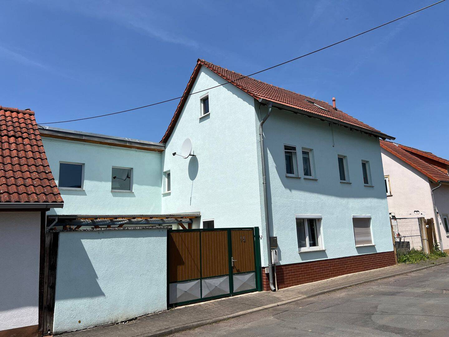 KP-REDUZIERUNG – Familienfreundliches Einfamilienhaus in Ortsrandlage, 99869 Nessetal (Wangenheim)