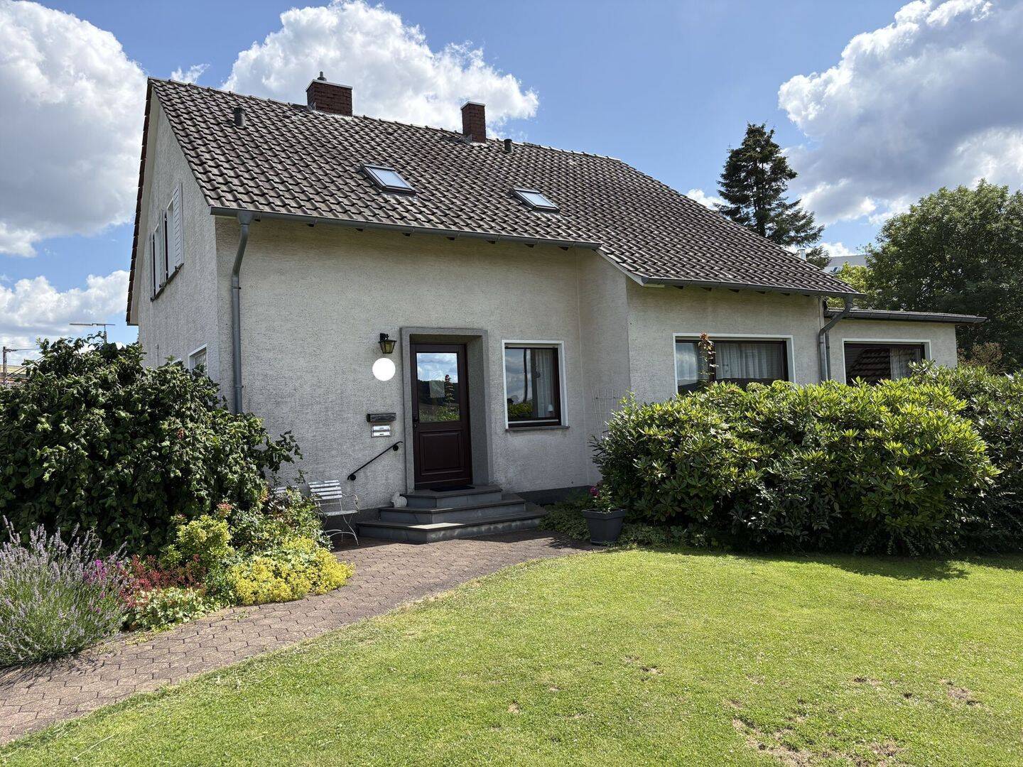 Einfamilienhaus mit Potenzial am Ortsrand von Horn, 32805 Horn-Bad Meinberg