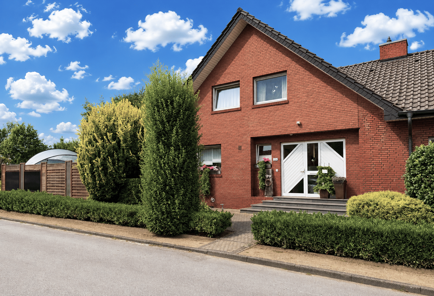 Gepflegtes Wohnhaus mit großzügigem Grundstück in attraktiver Lage von Oeding!, 46354 Südlohn