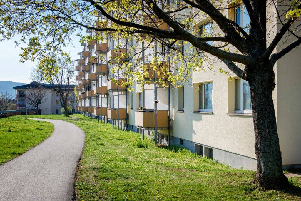 2-Raum-Wohnung in zentraler Lage von Gorndorf, 7318 Saalfeld/Saale