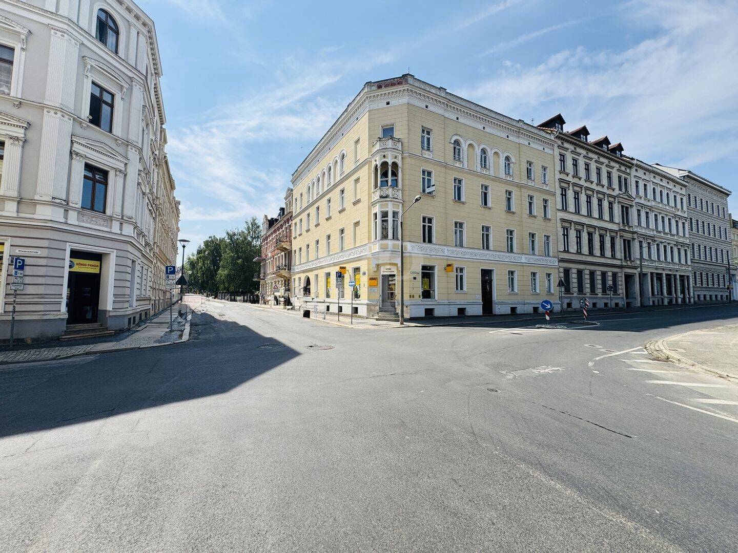 Dielen, Kachelöfen, Altan – Altbauflair mit 4 Zimmern im Zentrum von Görlitz, 2826 Görlitz
