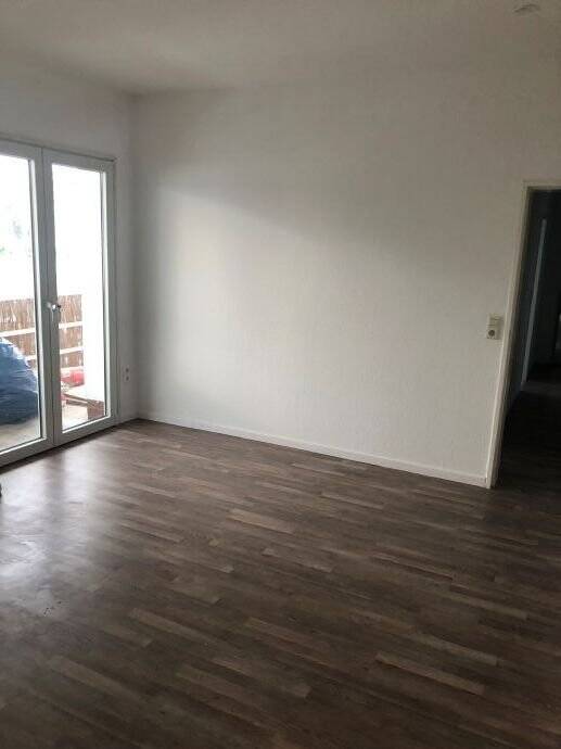 Helle 2 Zimmerwohnung mit 70 qm Wohnfläche + 50 qm zusätzliche Nutzfläche, 30966 Hemmingen