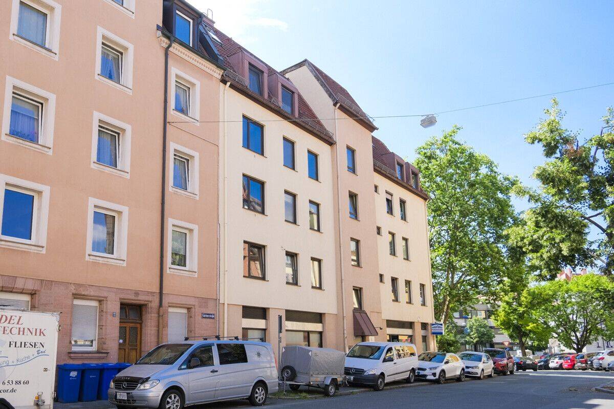 Grün, urban, zentrumsnah: große 2-Zimmer-Wohnung mit ruhiger Loggia im begehrten Nürnberger Norden, 90408 Nürnberg (Großreuth h. d. Veste Gärten h. d. Veste Maxfeld Nordbahnhof Sankt Johannis)