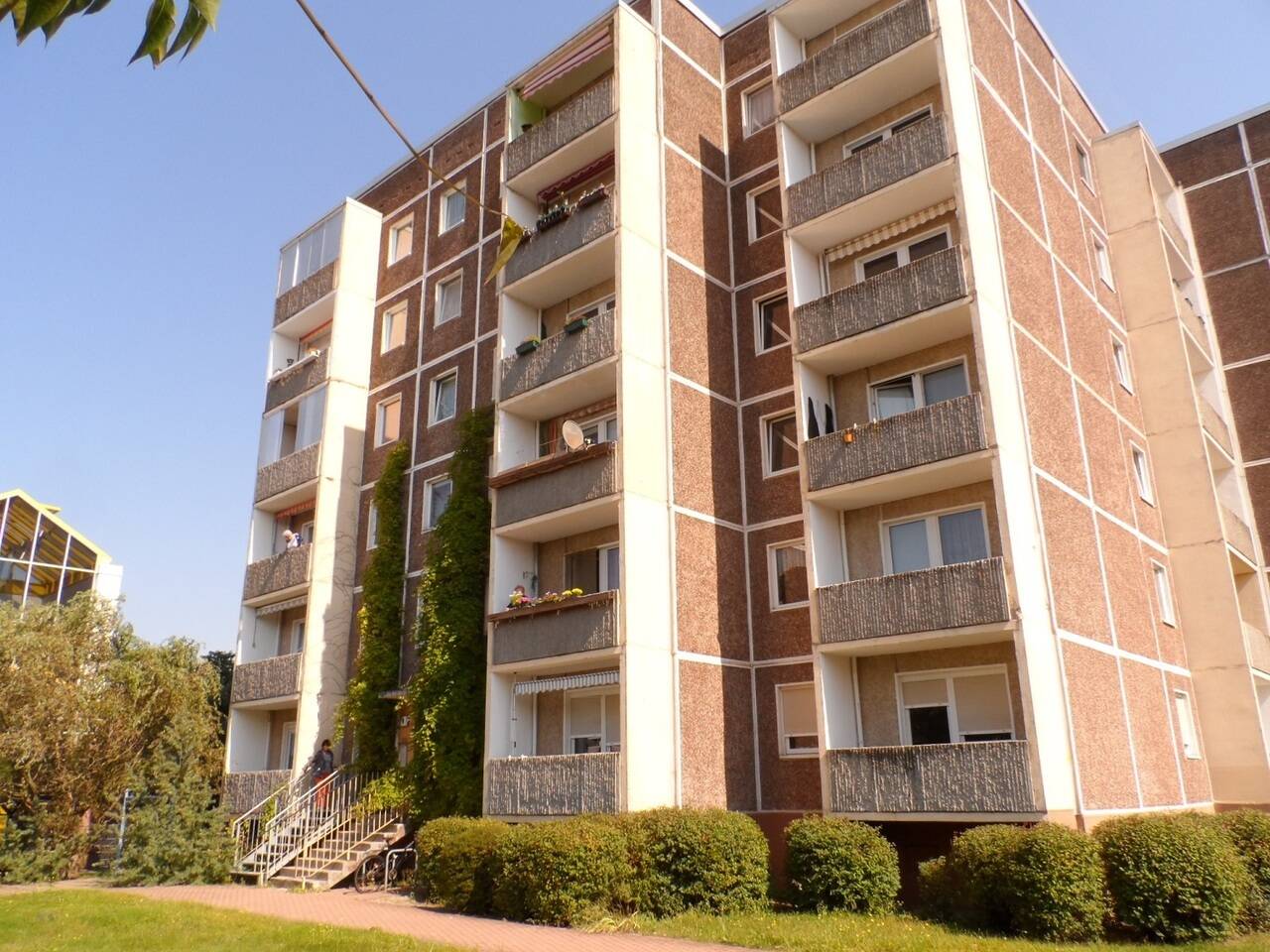 WBG – bezugsfertige 1 Zimmerwohnung mit Balkon und Aufzug!, 14772 Brandenburg an der Havel (Altstadt Görden Hohenstücken Nord)