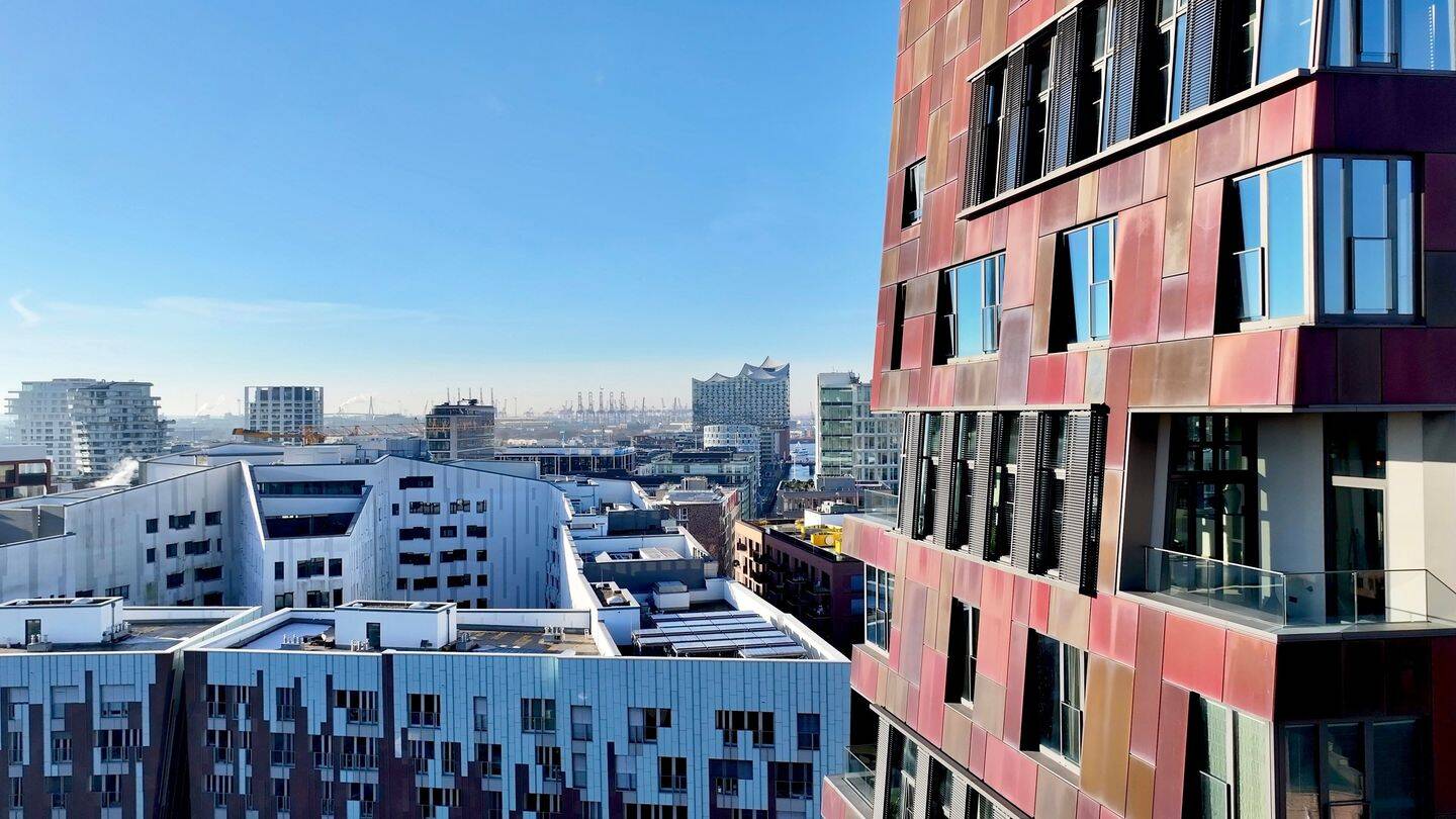 Cinnamon Tower: Einzigartige 360°-Maisonette mit spektakulärem Panoramablick, 20457 Hamburg (Mitte)