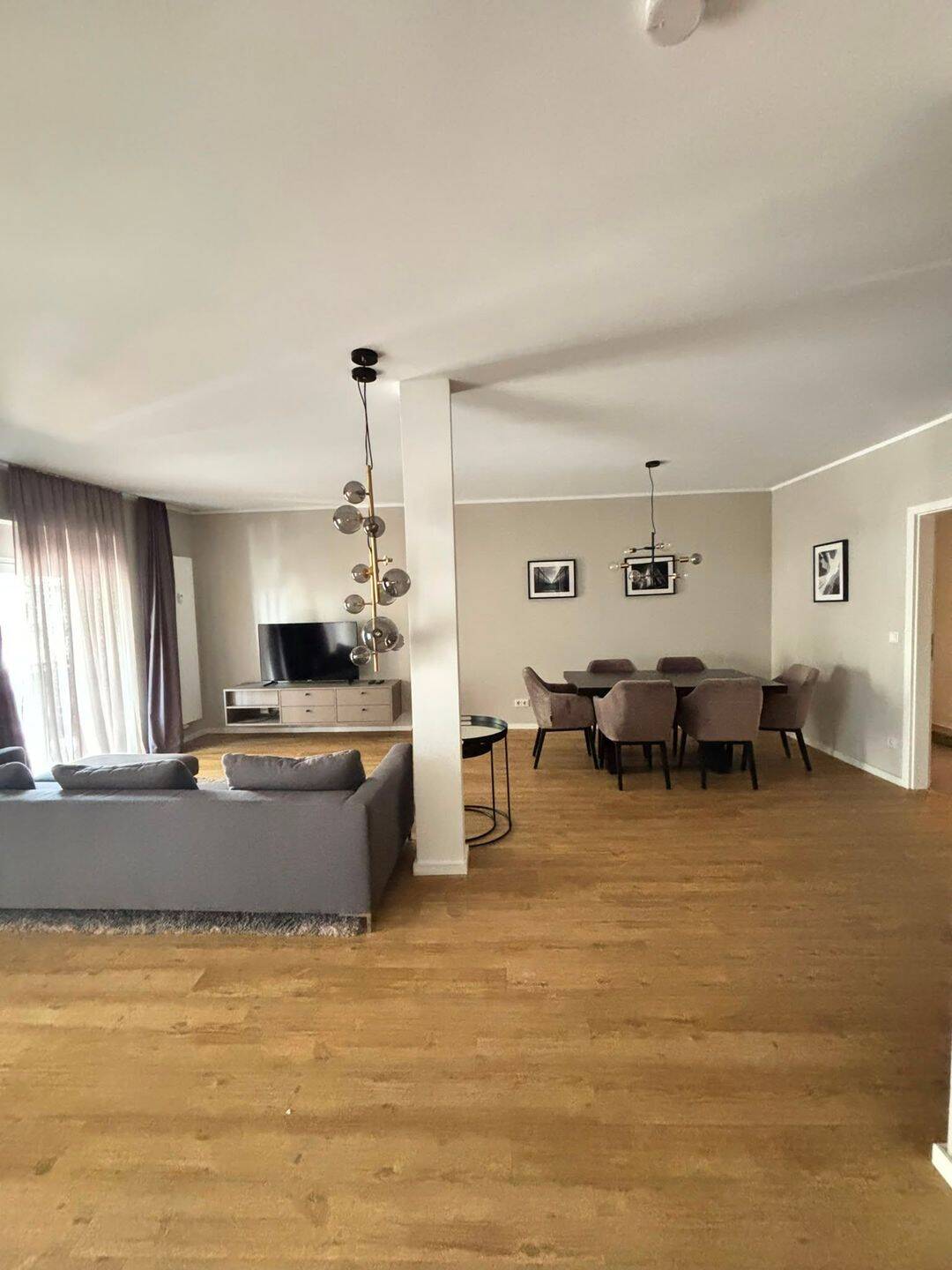 Zentral und möbliert: Hochwertige 2-Zimmer-Wohnung in Bestlage, 65183 Wiesbaden (Wiesbaden)