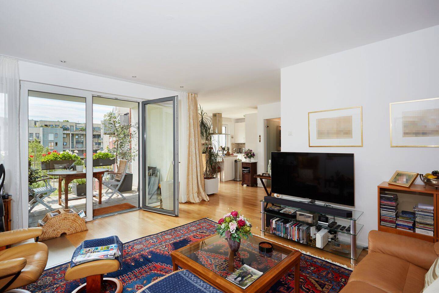 Urban. Modern. Vermietet. – großzügige 4-Zimmer-Wohnung in Pempelfort, 40211 Düsseldorf (Pempelfort Stadtmitte)