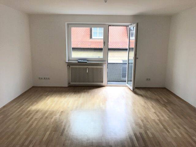 Charmante 1,5-Zimmer-Wohnung mit Balkon in Bestlage in Starnberg, 82319 Starnberg