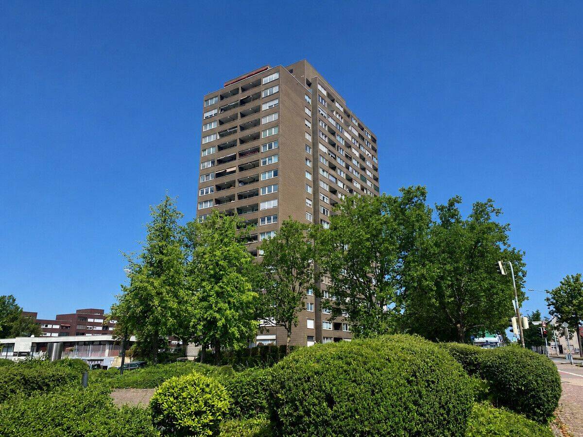 Großzügige 3-Zimmer-Eigentumswohnung in zentraler Lage von Heilbronn mit Tiefgaragenplatz und Keller, 74074 Heilbronn (Heilbronn Sontheim)
