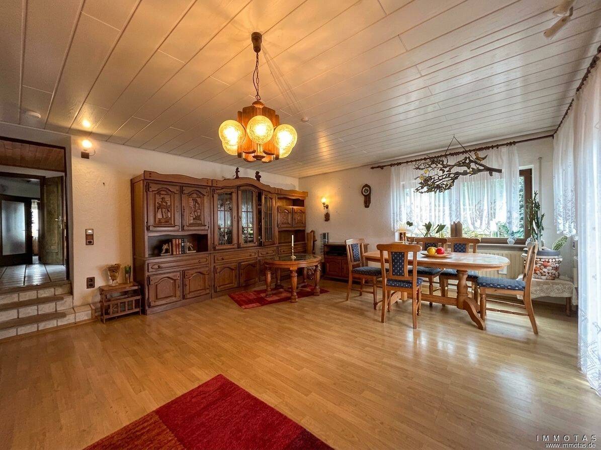 Großzügiges Einfamilienhaus mit Garten und Mehrgenerationenpotenzial, 67549 Worms (Hochheim Innenstadt Leiselheim Neuhausen Pfiffligheim)