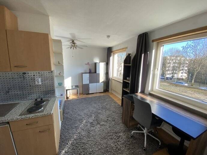 Sofort einziehen und wohlfühlen! Vollmöblierte 1-Zimmer-Wohnung am Eschberg, 66121 Saarbrücken