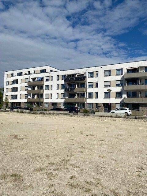 Neu-Ulm, Schöne hochwertige 2-Zi. Whg. mit Balkon, 89231 Neu-Ulm