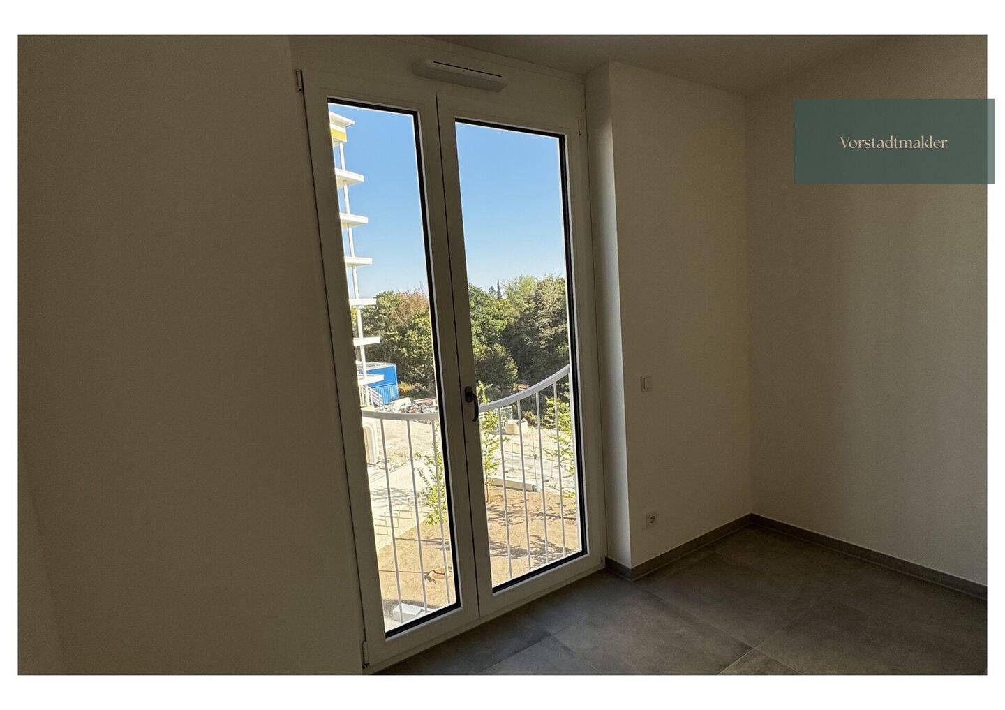 Modernes Wohnen im Premium-Neubau: Helle 3-Zimmer-Hochparterrewohnung mit barrierefreiem Zugang, 81673 München (Berg am Laim)