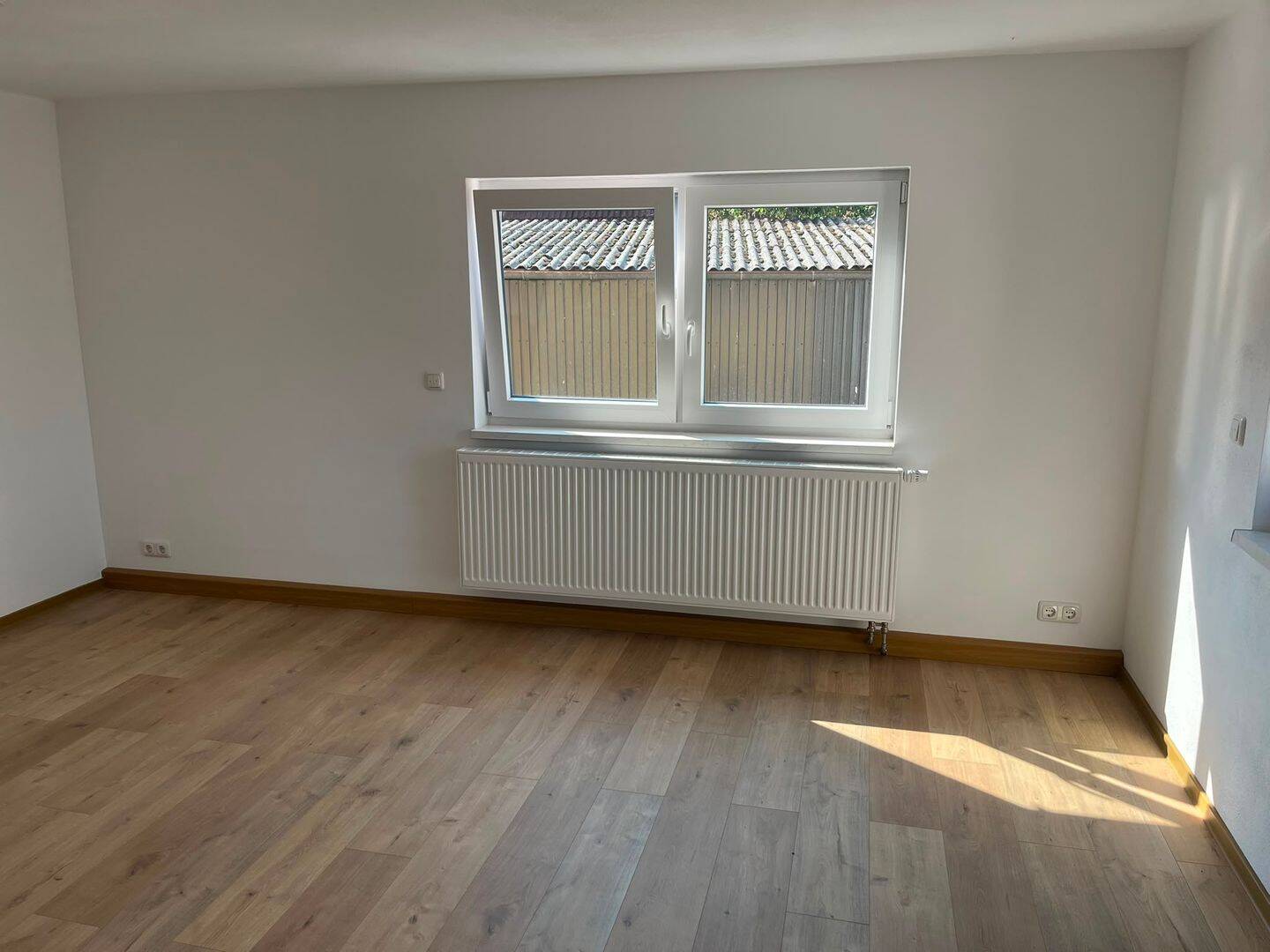 Helle & neu renovierte 2-Zimmer Wohnung in Eltingshausen / Oerlenbach bei Bad Kissingen zu vermieten – AB 1.11 VERFÜGBAR, 97714 Oerlenbach