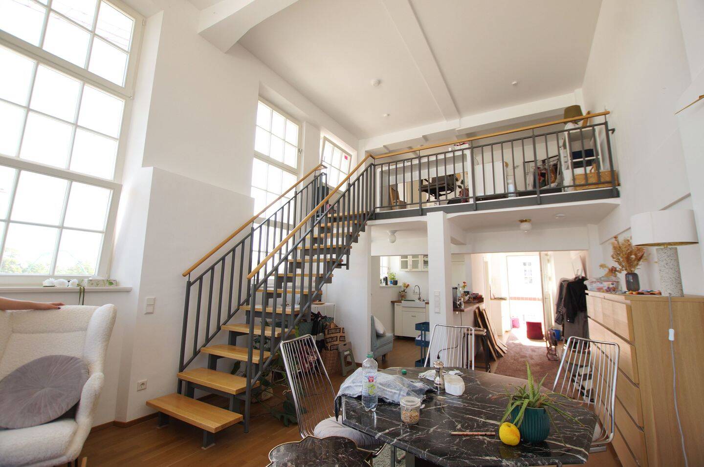 Neuwertige Maisonette-Studio Wohnung auf 2 Ebenen, 90429 Nürnberg