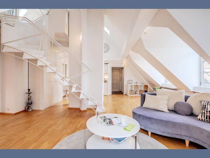 Möbliert: Schöne Galeriewohnung im Westend auf Zeit mieten, 80339 München (Ludwigsvorstadt-Isarvorstadt Schwanthalerhöhe)