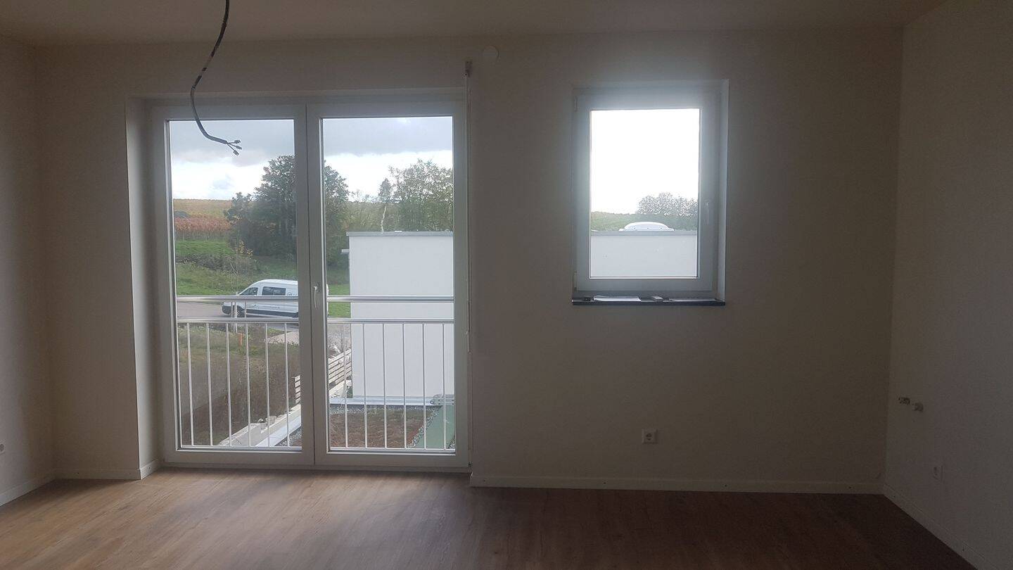 Helle 2,5 Zimmer Wohnung mit Tageslichtbad, 74388 Talheim