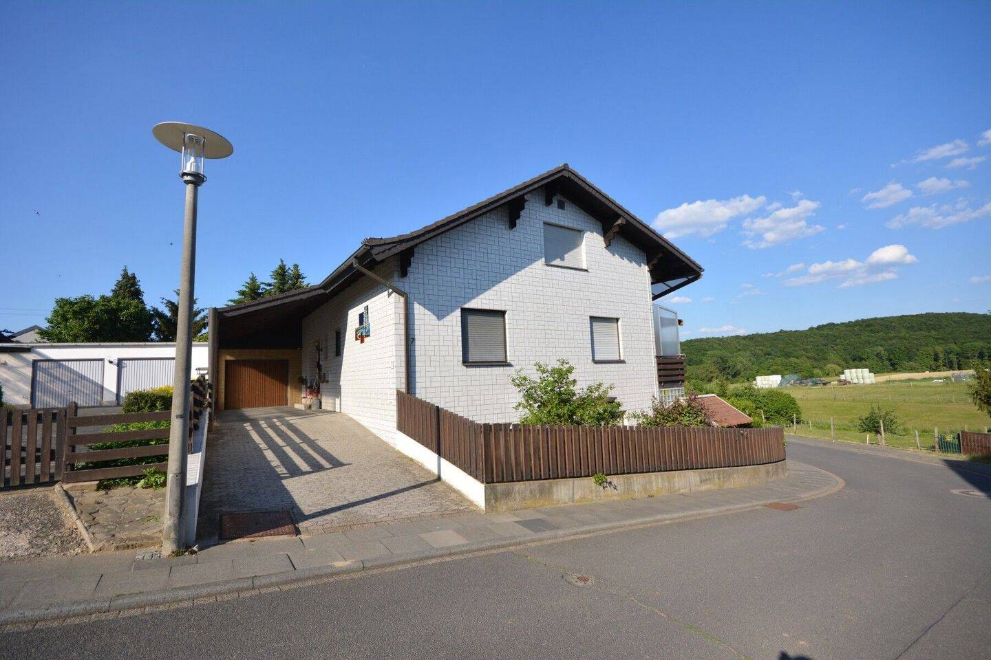 Viel Ruhe und Platz mit einem tollen Blick ins Grüne!, 53359 Rheinbach